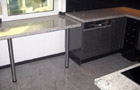 Küchenplatten und Küchenboden Granit May Flower poliert
